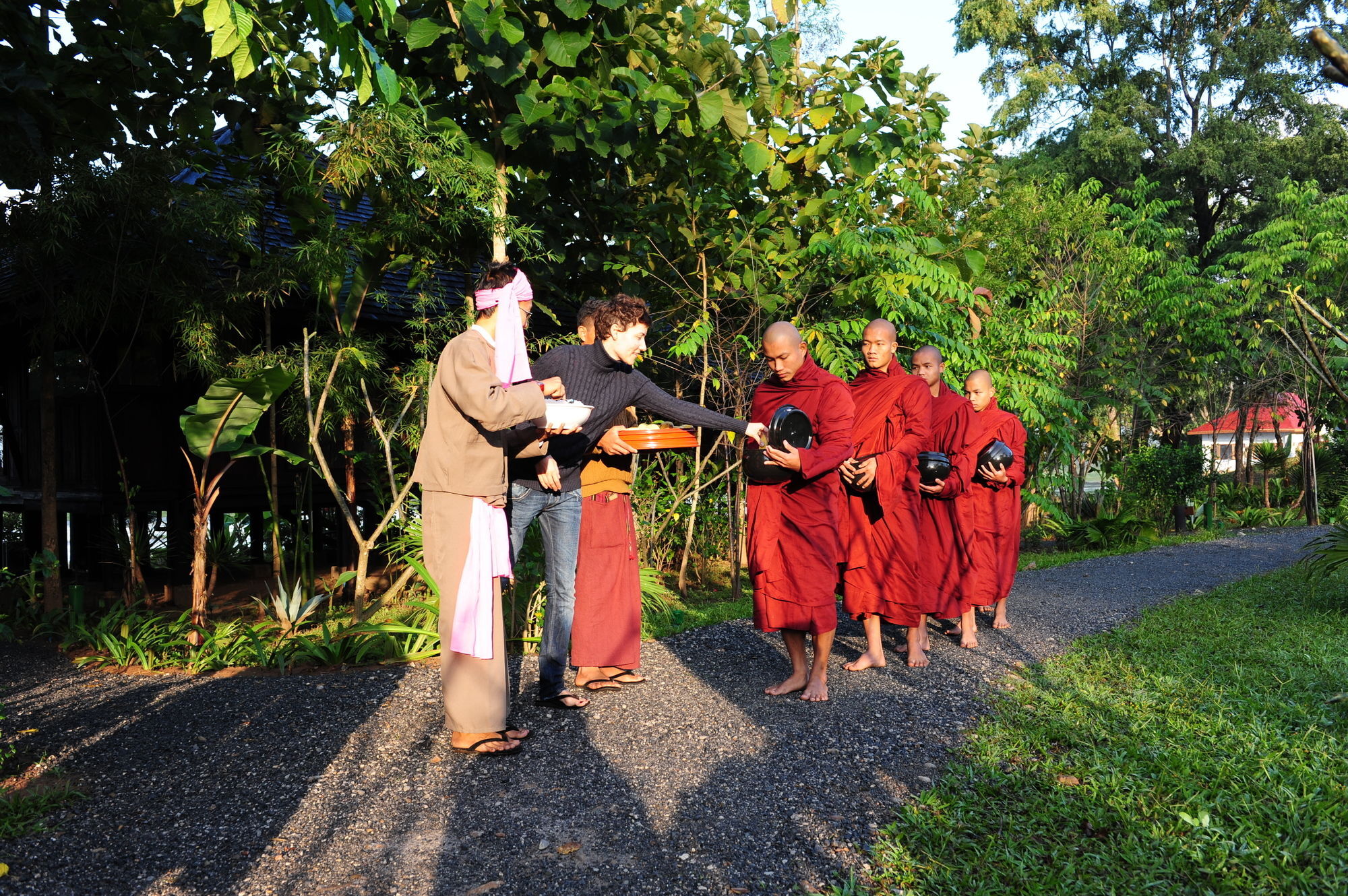 Inle Resort And Spa Villa Nyaungshwe Exteriör bild